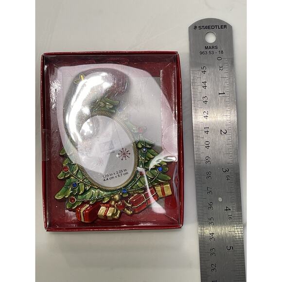 Michael’s Studio Decor Christmas Tree Gifts Enamel Picture Frame Ornament - Picture 4 of 5